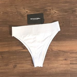 White bikini bottoms, size 0
